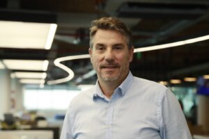 Alejandro Martinez, Telecom Argentina