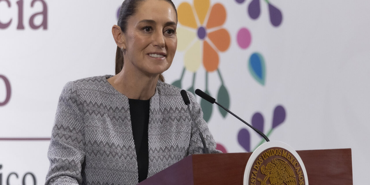 Presidenta de México anuncia cambios a ley de telecomunicaciones