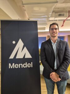 mendel viajes app